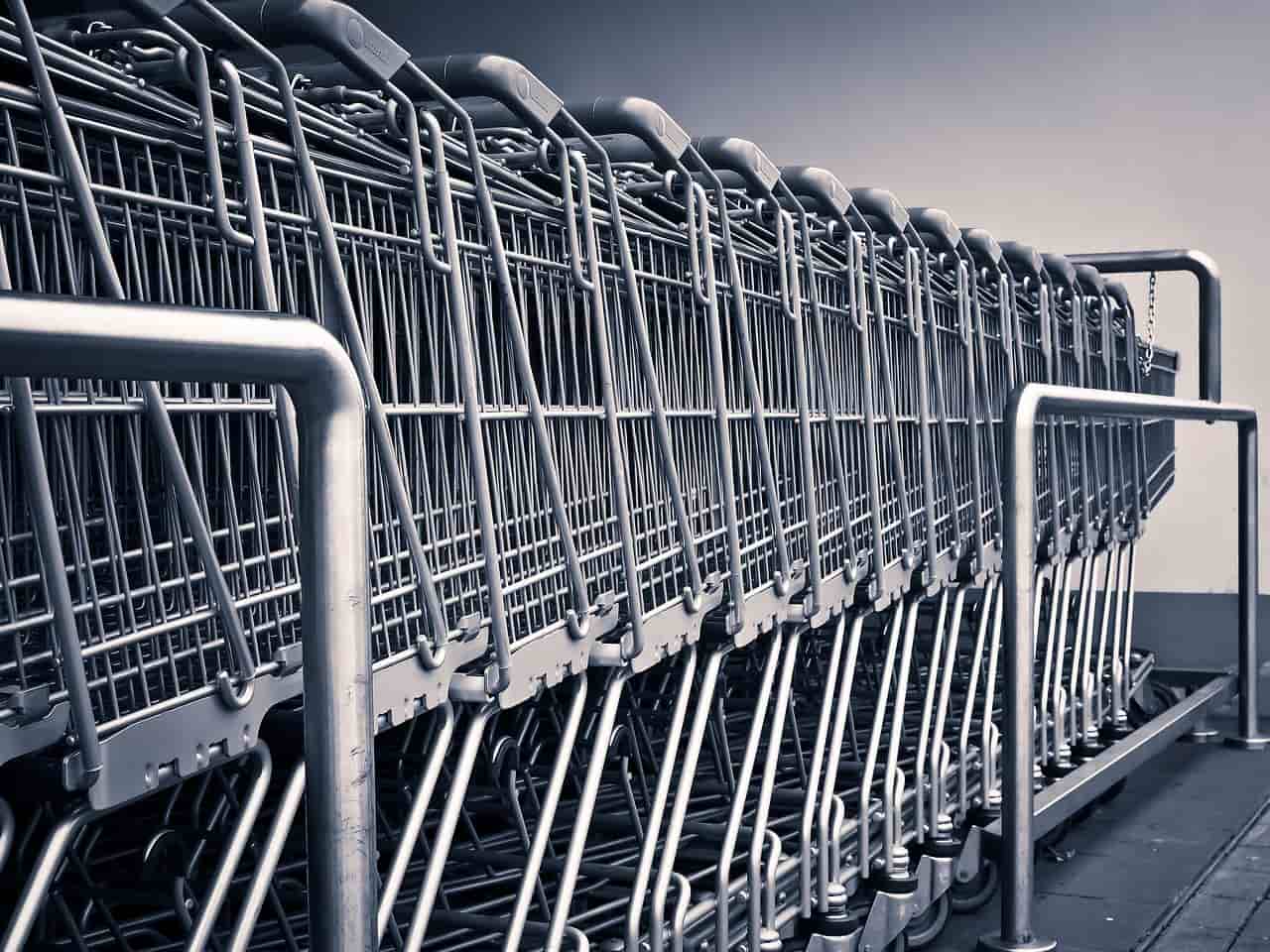 The Retail Revolution: Navigating a New Era of Digital and Human-Centric Commerce