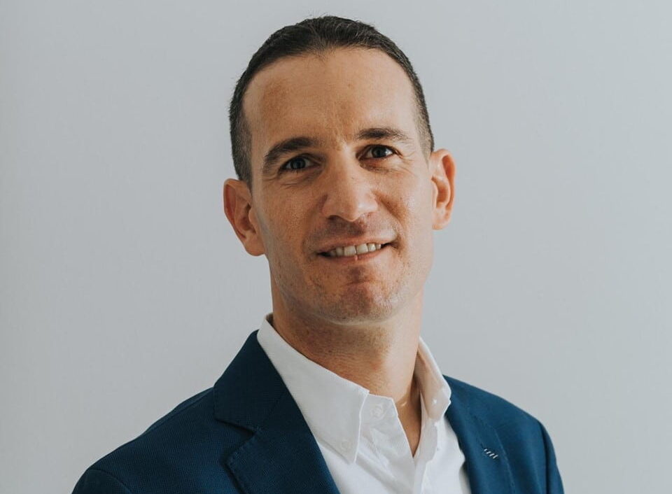 Dan Yogev Kaznelson – Driving EL AL’s Digital Transformation with Vision and Innovation